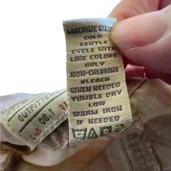 Vintage American Eagle size large Army style camo fatigues embroidered dragons! - Picture 13 of 15